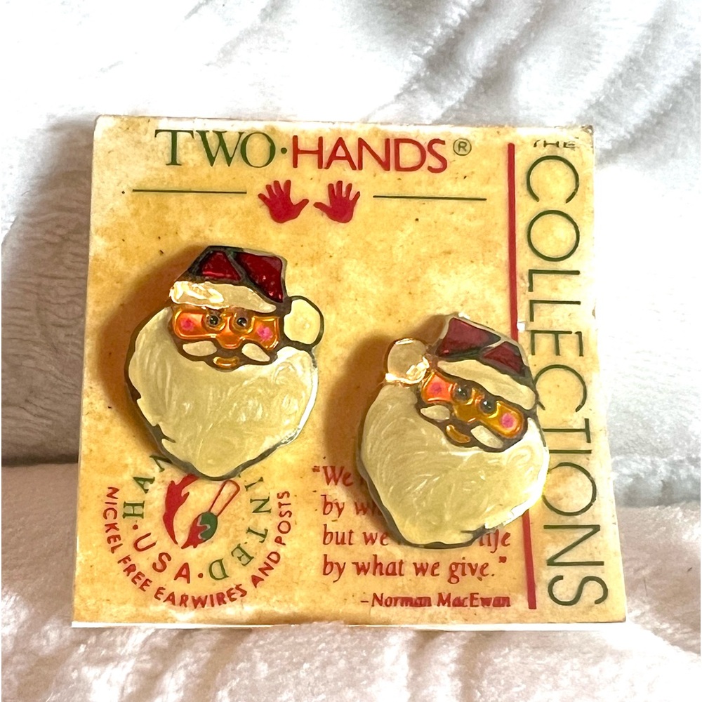 TWO•HANDS💥NWT~VINTAGE💥Collections Santa Claus Enamel Pierced Earrings